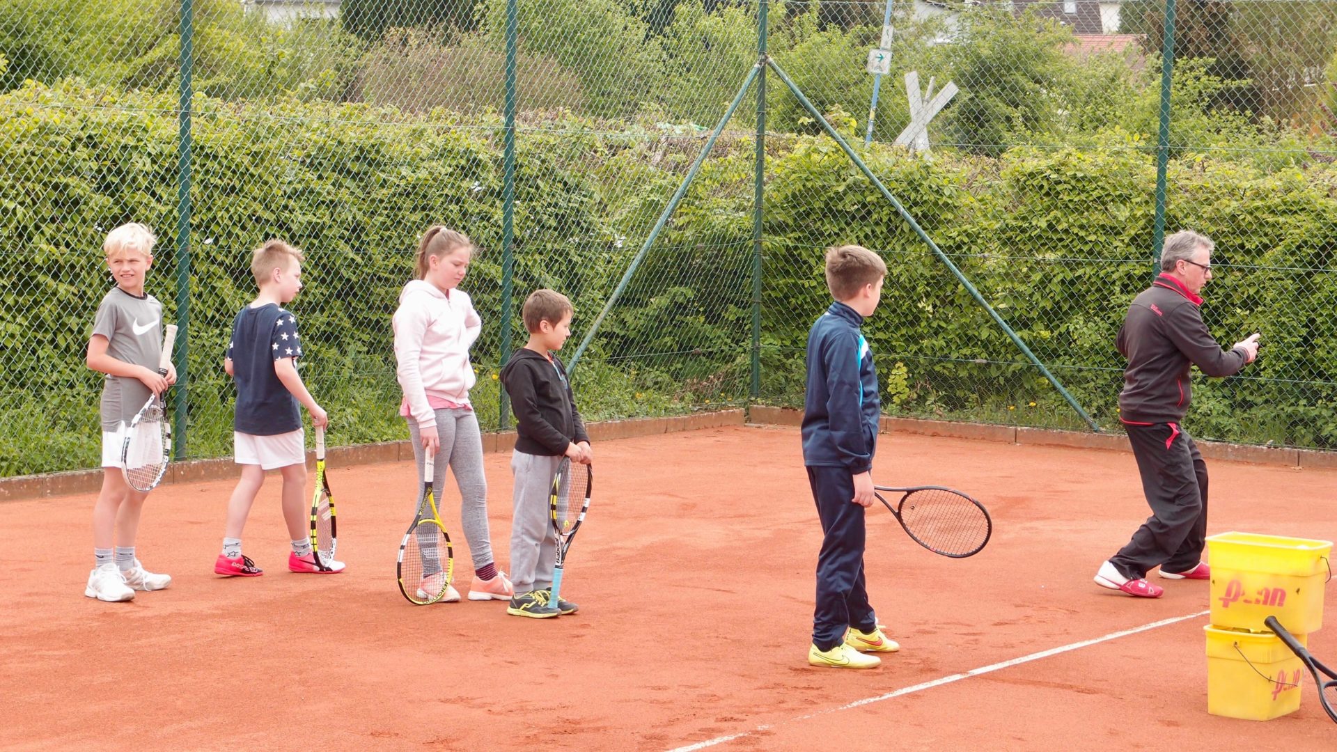 Entdecke Tennis beim TC 75 Groß-Bieberau